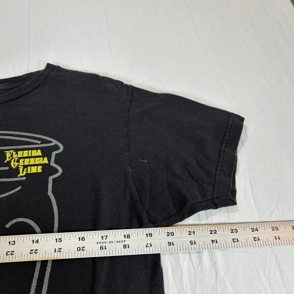 Florida Georgia Line Mens M Black Keep Calm And Shine On Graphic T-Shirt Tultex